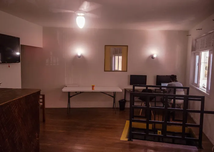 The Backpacker Cat Hostel Rio de Janeiro